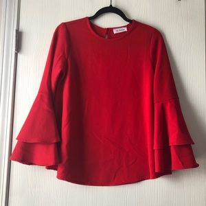 Les Femme Ruffle Sleeve Top